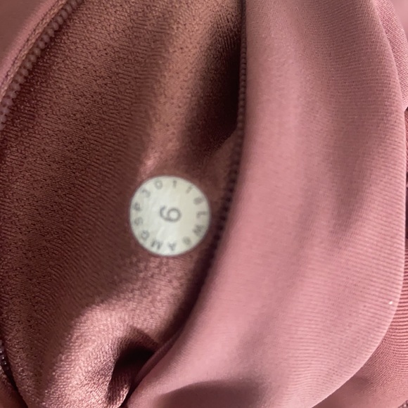 Lululemon 6 Free to be moved bra Quicksand - Picture 3 of 8